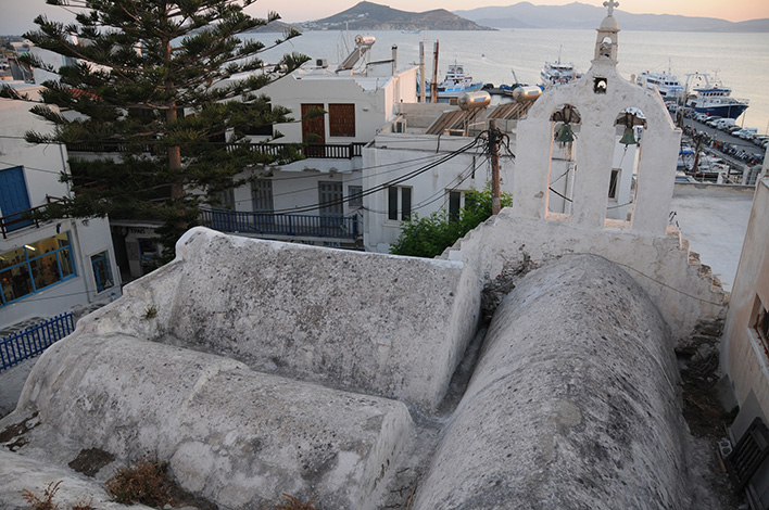 Ιεροί Ναοί Προφ. Ηλίου και Αγ. Σπυρίδωνος - Παλαιά Πόλη Νάξου